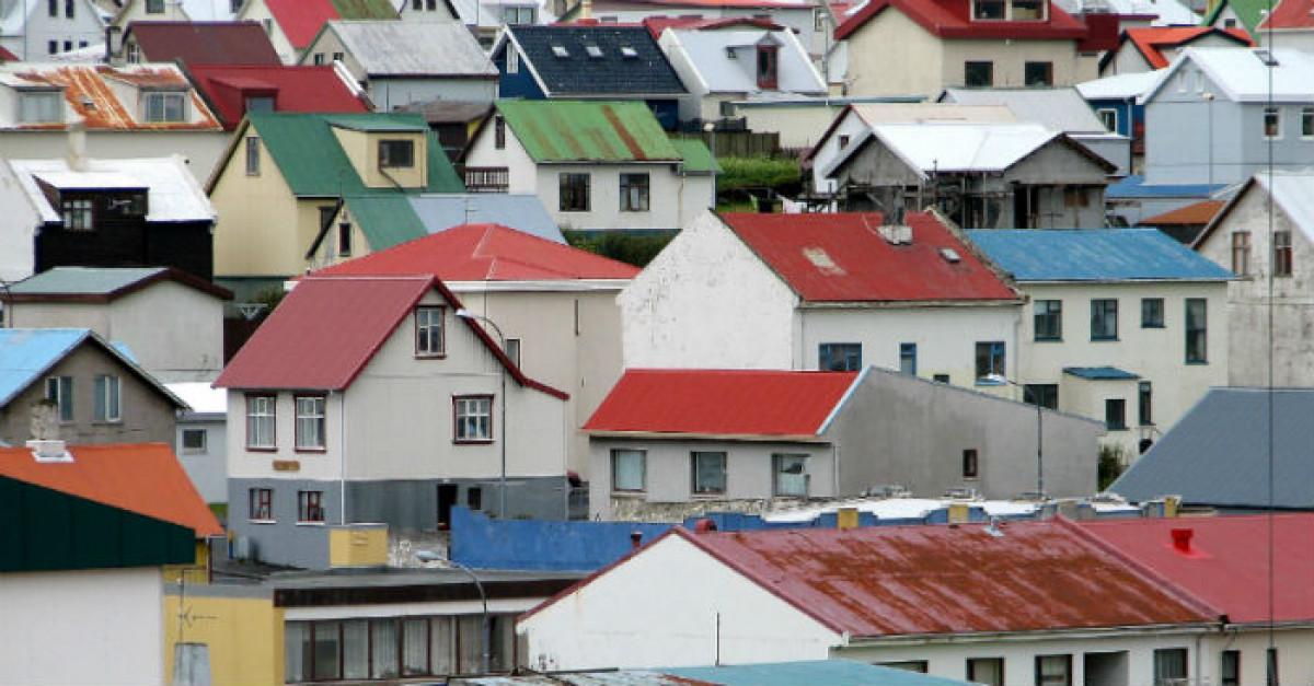 Какви са стандартите при наклон на покрив