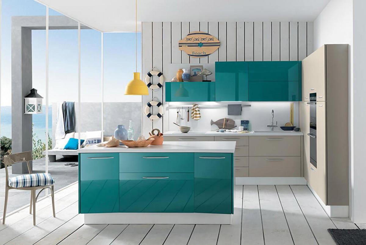 Кухня в тюркоазено и бежово – едно невероятно съчетание за съвременния дом