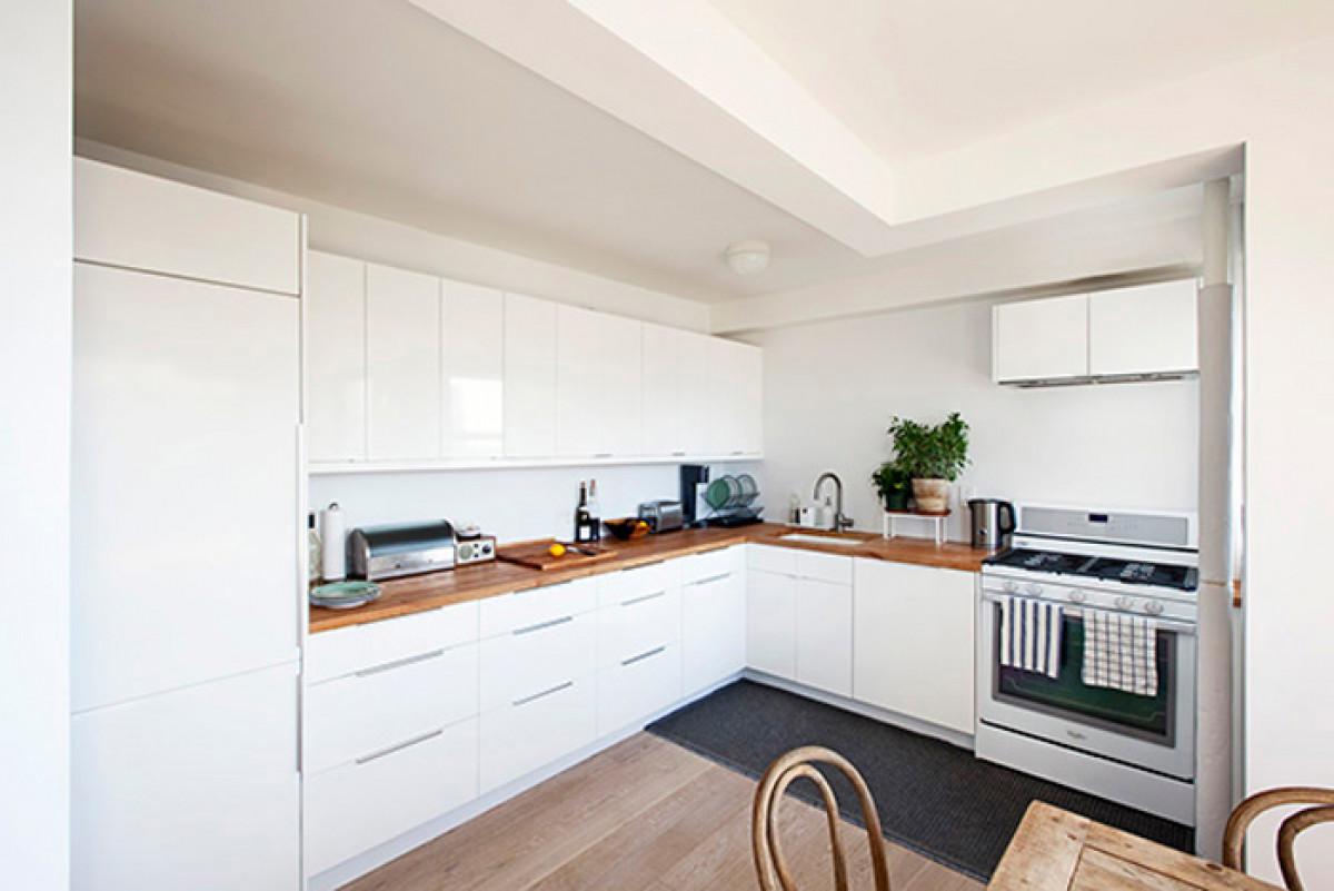 СЛЕД: свежа и приветлива кухня