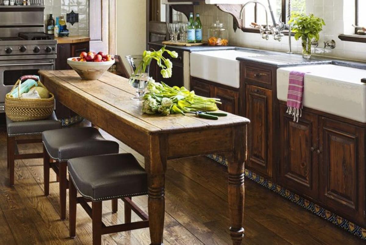 А защо не и изцяло пременена в рустикален стил кухня?