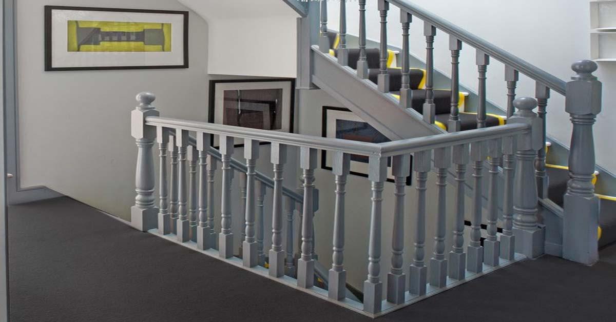 Стълбищните парапети