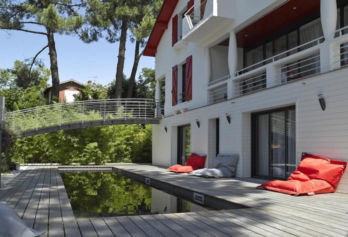 Малък басейн Dolce Vita за любители-плувци