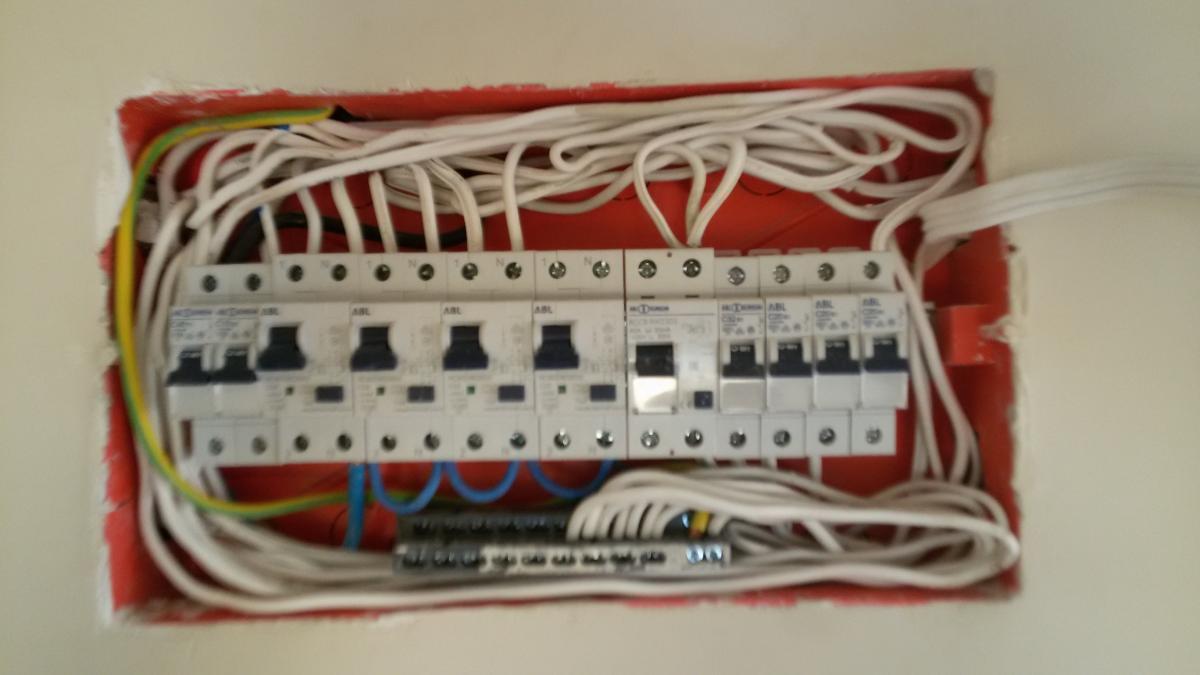 Монофазно табло