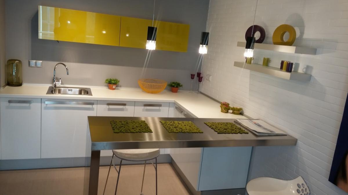 Завършена киухня по интериорен проект