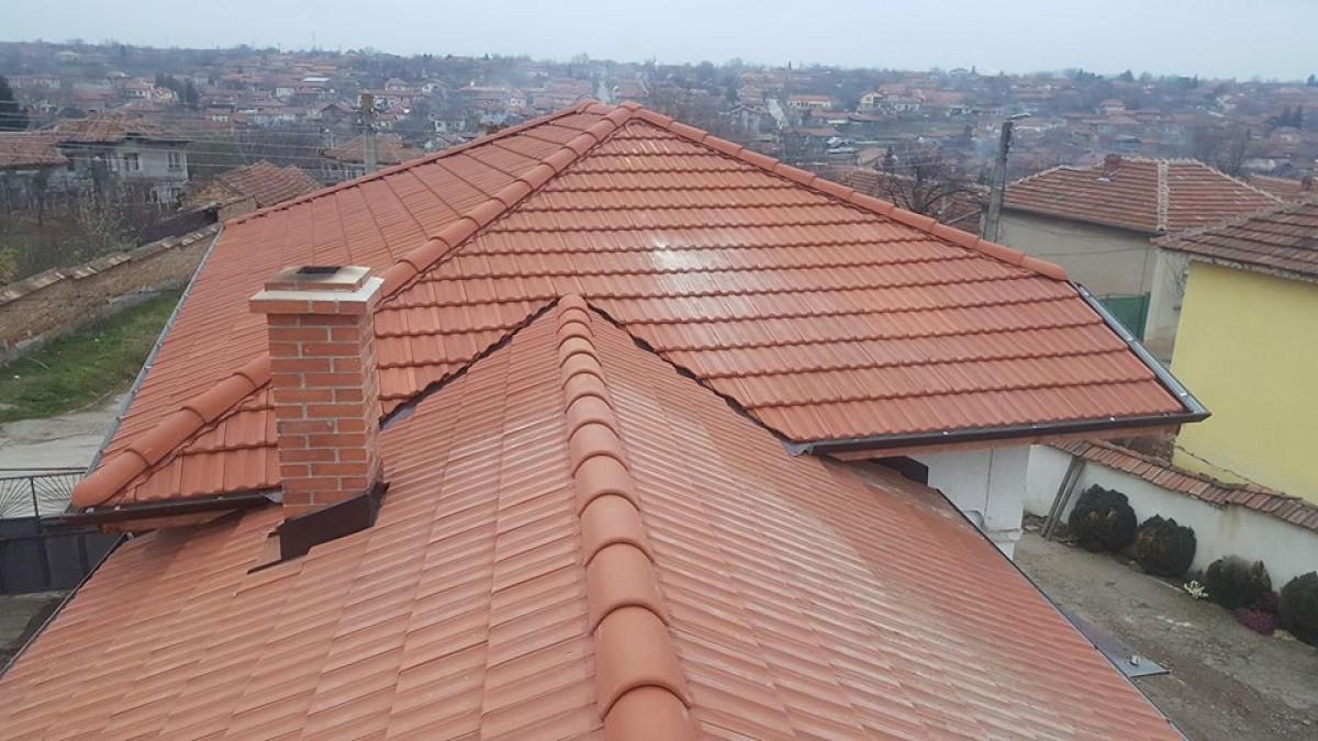 професионално изграждане на покриви и доставка на арт безшевни улуци халета къщи