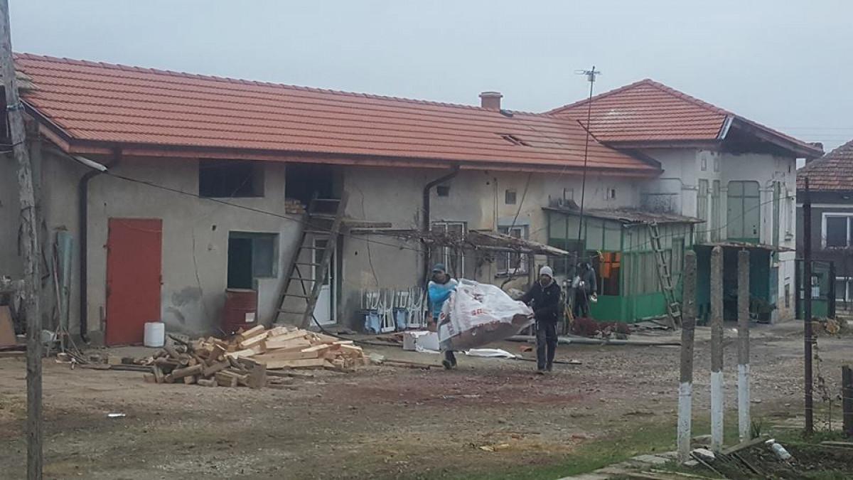 професионално изграждане на покриви и доставка на арт безшевни улуци халета къщи