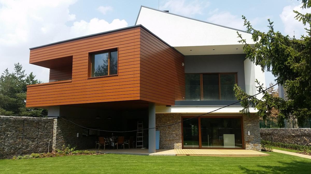 Довършителни работи на къща