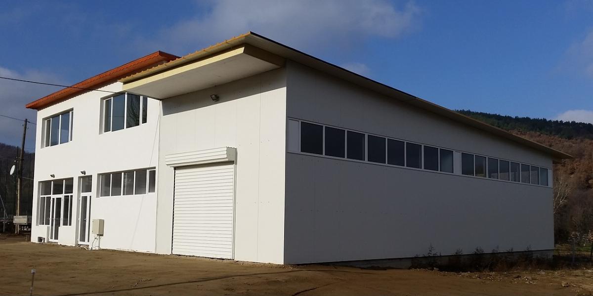 Промишлена сграда