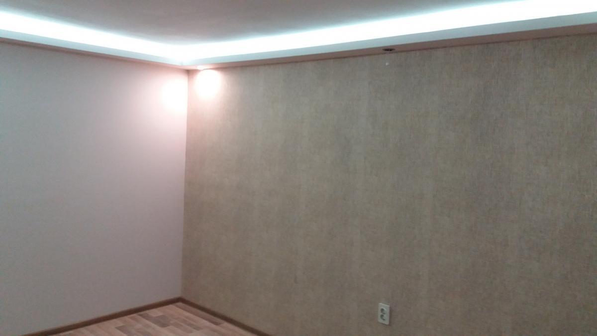 Таван, стени , осветление и боя.