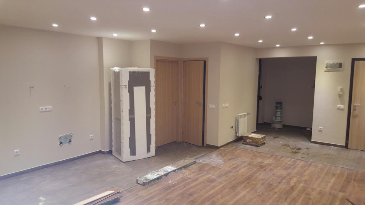 монтаж на окачен таван и осветление