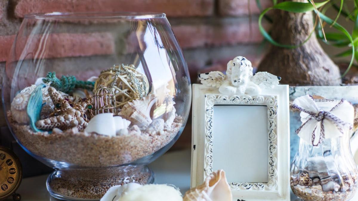 Мидички и камъчета