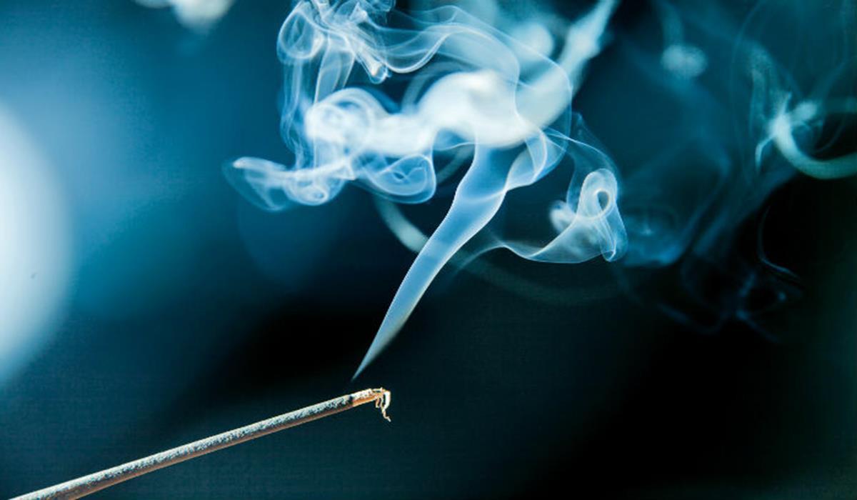 Ползвате ли ароматни пръчици?