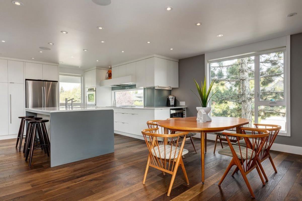 Семпла и функционална кухня