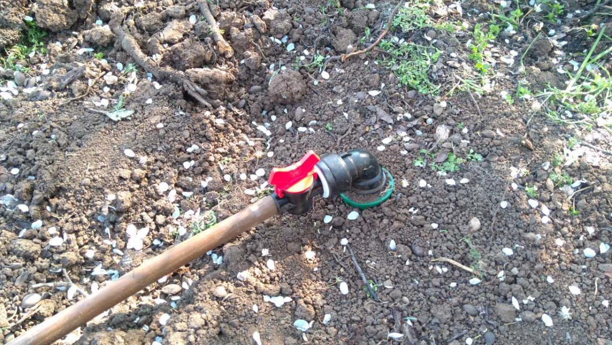 Наземна част с капков маркуч