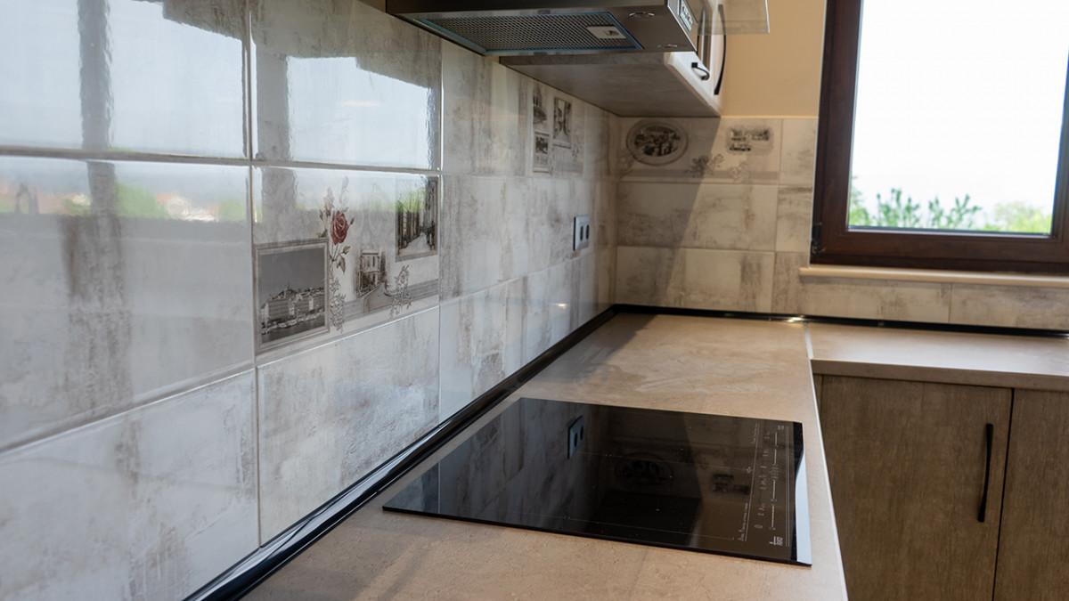 Дневна с кухня