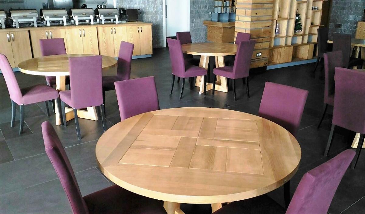 Обзавеждане на заведение от масив и MDF  с естествен фурнир _8