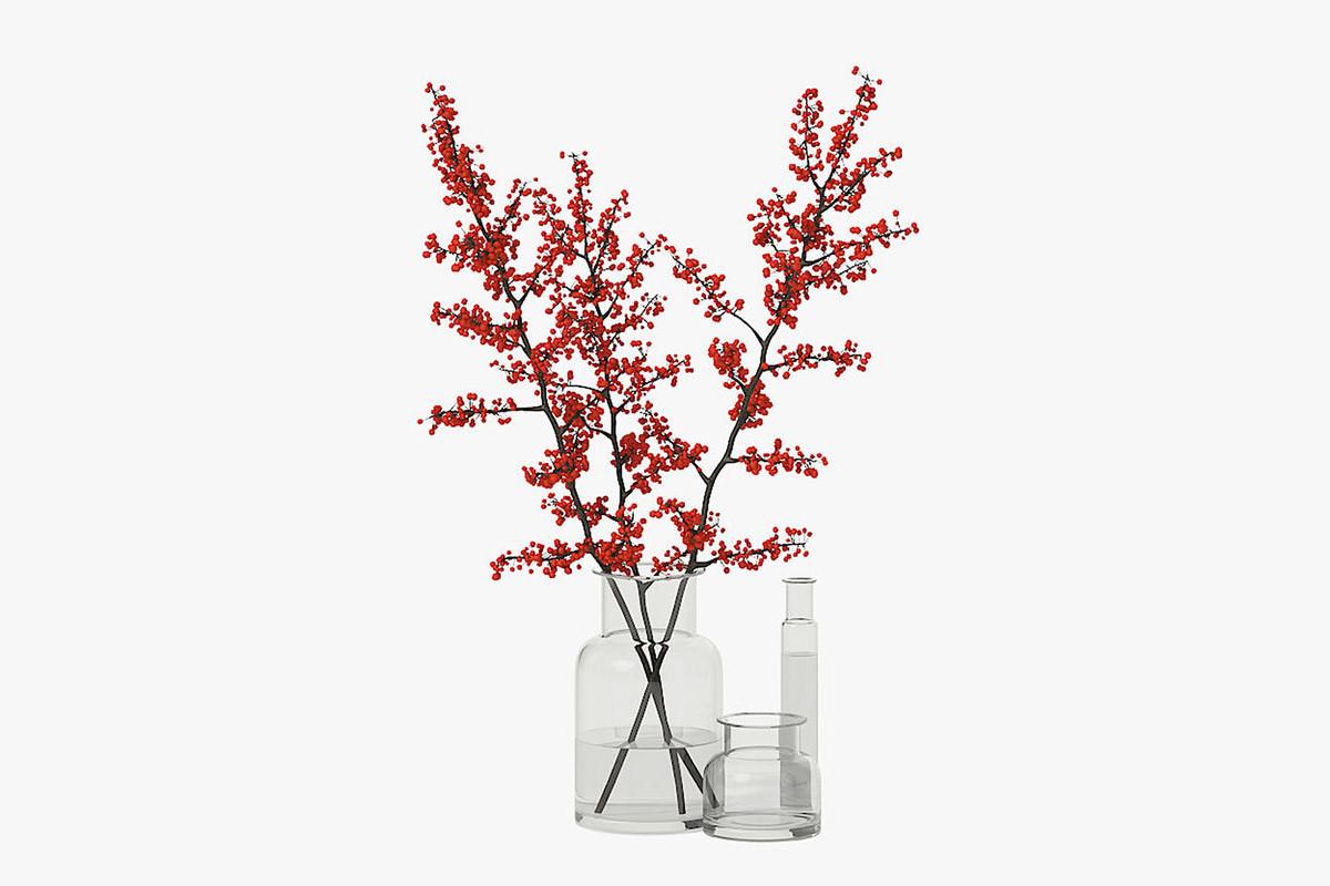 Ваза с красиви цветни клонки