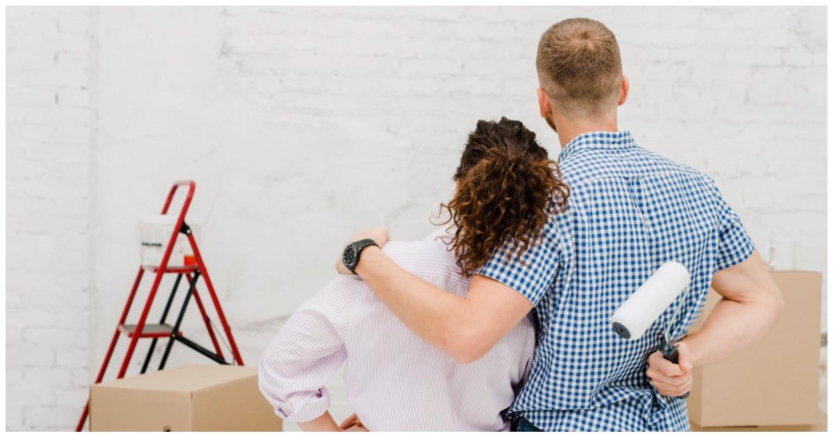 Как младо семейство сбъдна своята мечта и ремонтира своята къща на село