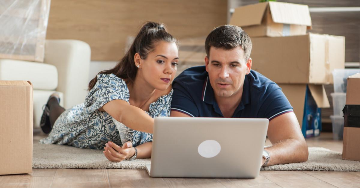 Няма съмнение за ентусиазма, който цари, когато се нанасяте в ново жилище. И сега започва вълнуващото приключение, обикалянето по магазините, сравняването на най-добрите продукти и обмислянето на цялостното обзавеждане.