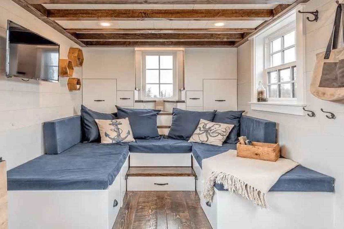 Вградени мебели