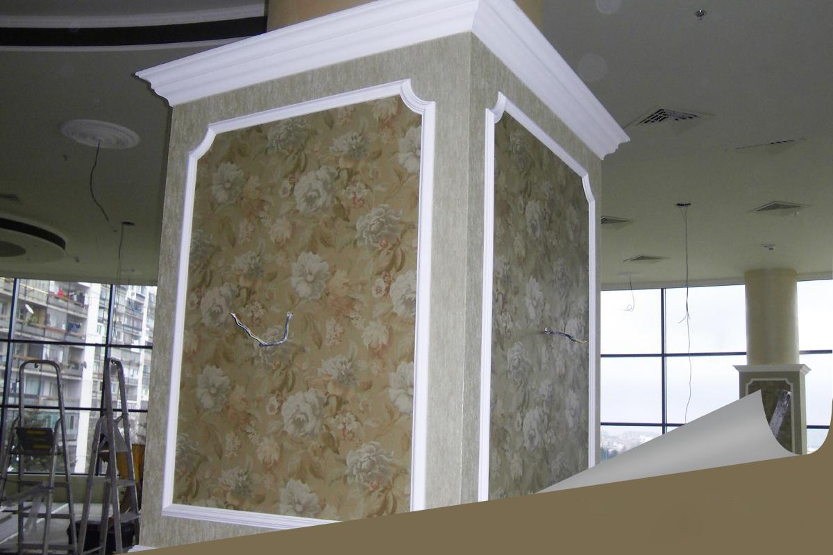 Декоративно пано с тапет и фриз