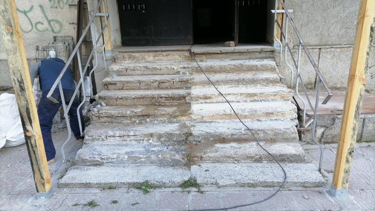 IMG-1b8ef2d6a2b705c780788ed1b470577e-V (1)