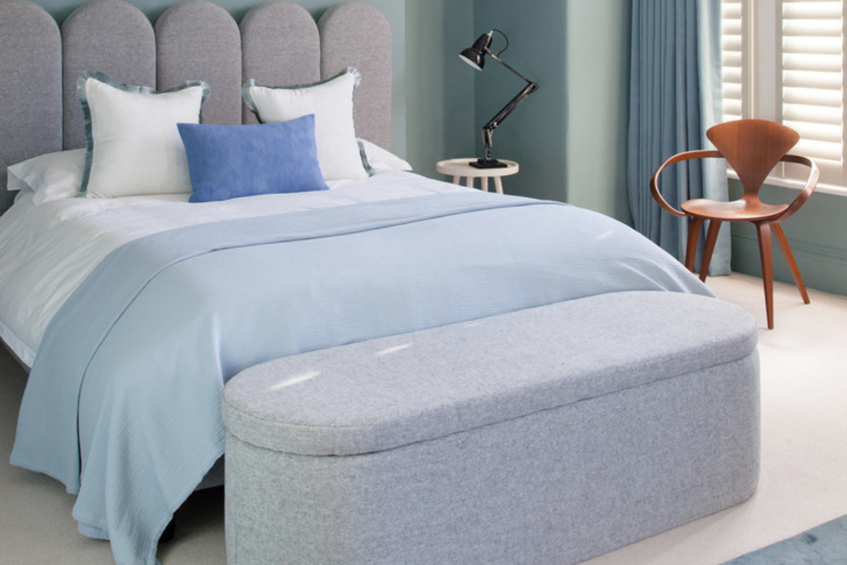 Табуретка с възможност за съхранение