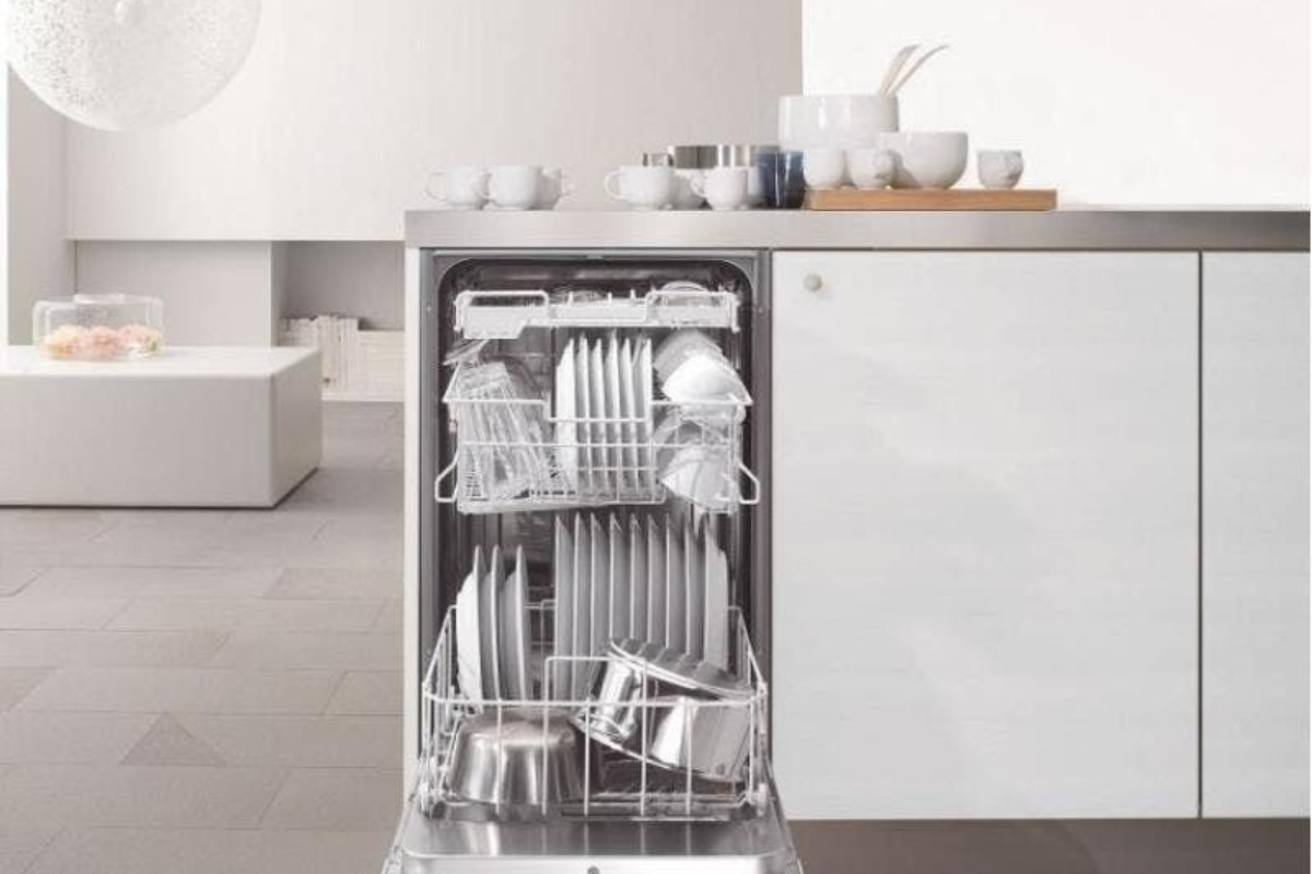 Защо да си купим съдомиялна?