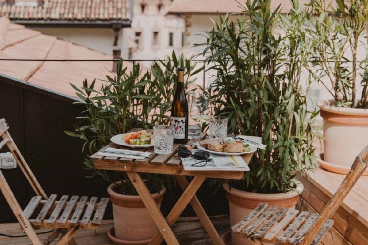 Завършете почистването с балкона