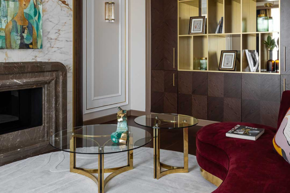 Извинете, на колко години сте?