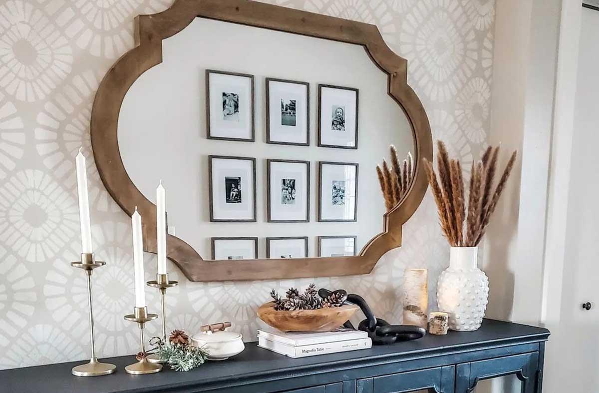 Създайте илюзията за височина с високи огледала