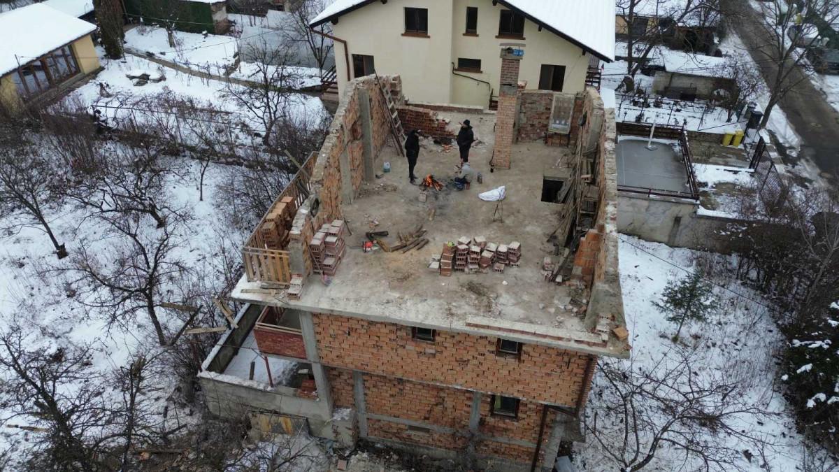 В процес на работа