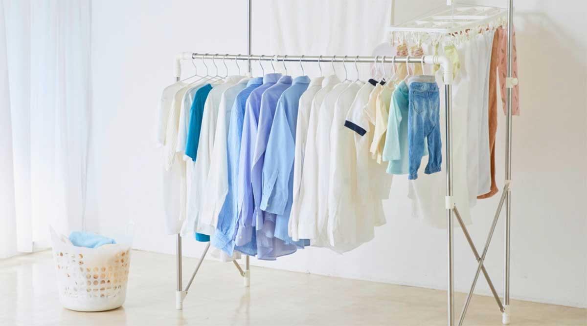 Място за сушене на дрехи през есента – как да го организираш удобно и без влага