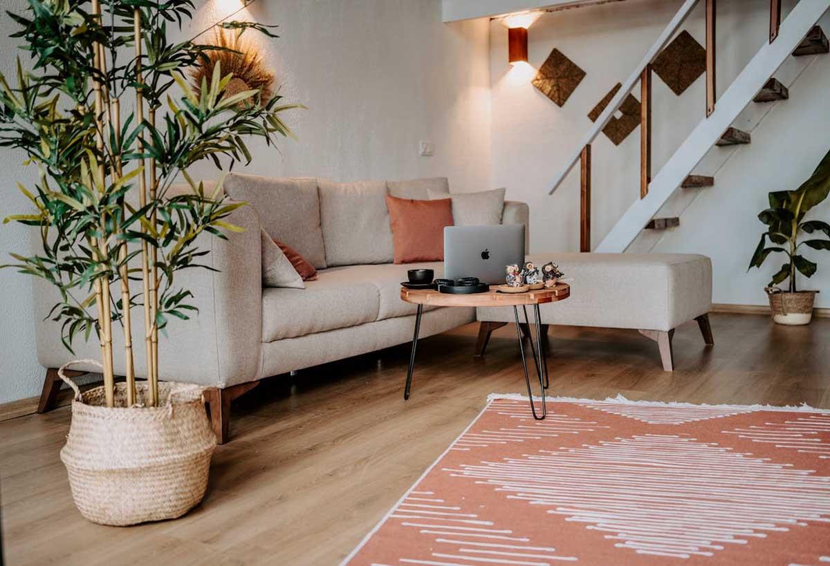 Хармония между ред и свобода