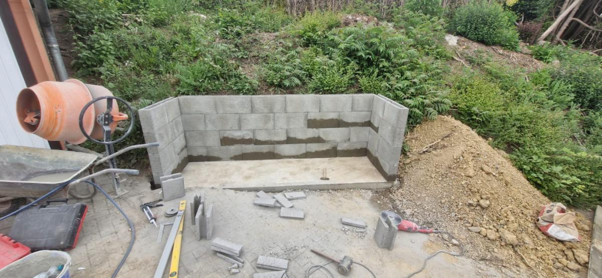 Огради и стени