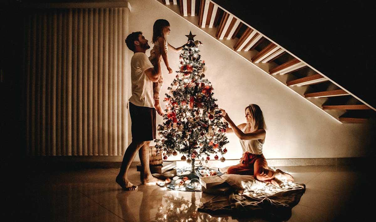 Топ 5 идеи за коледна украса в малък апартамент