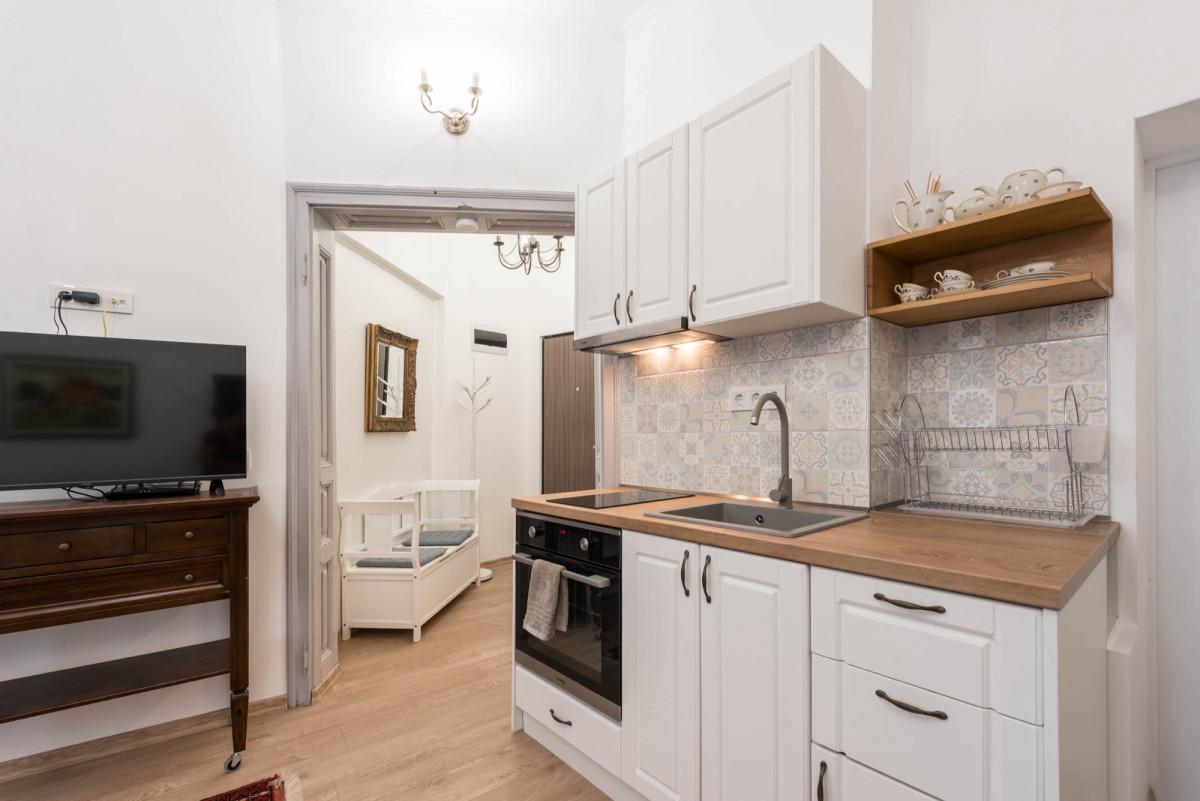 08-after-kitchen-unit2.DSu-wdtP