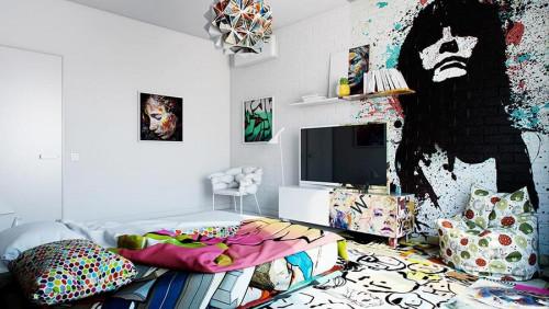 Графитите ще разчупят обстановката в елегантната спалня