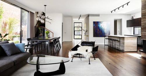 Красиво монохромно жилище в Мелбърн