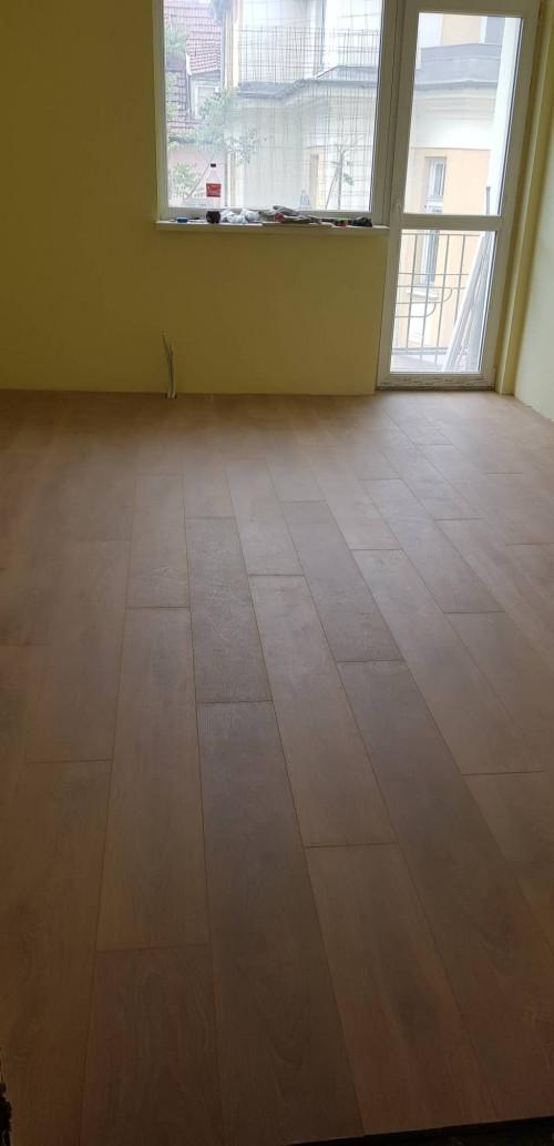 редене на паркет и боядисване