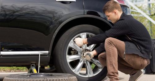 Можем ли сами да сменим гумите си?