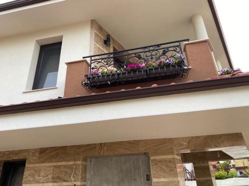 Къща до ключ