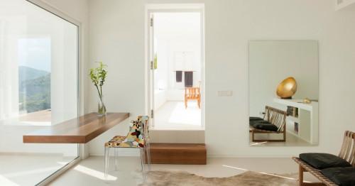 Лесен, стилен и удобен домашен офис. Как да го постигнете?