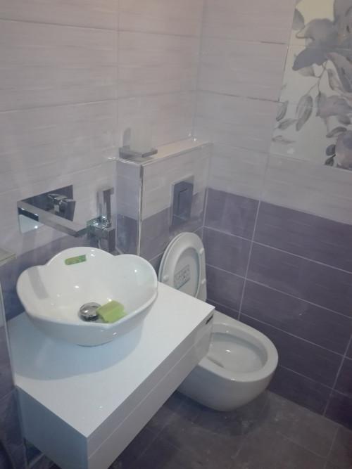 IMG-9f988e17df0f413b892a82384e0085a1-V