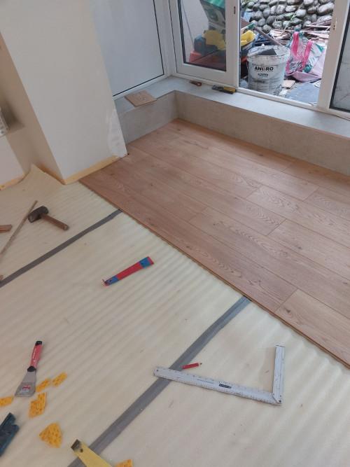 Поставяне на ламинат