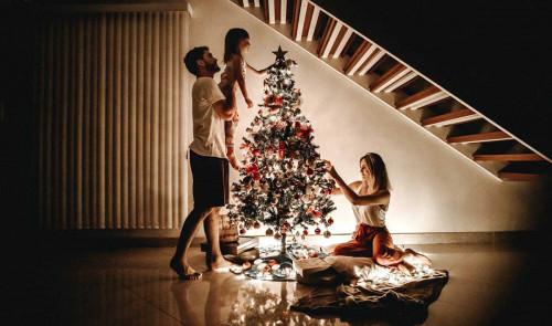 Топ 5 идеи за коледна украса в малък апартамент