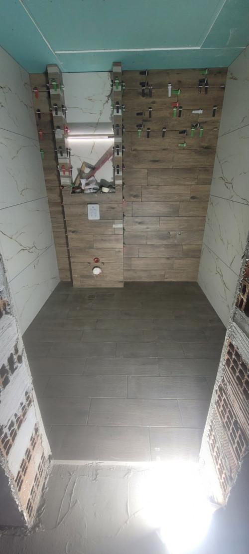 IMG-42886444a83657c71b042f9061f3c493-V