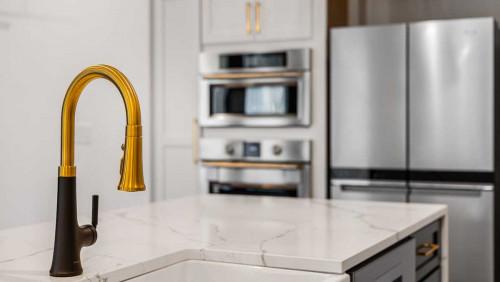 Как да върнем блясъка на инокс уредите