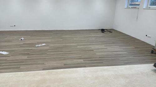 Монтаж на ламинат