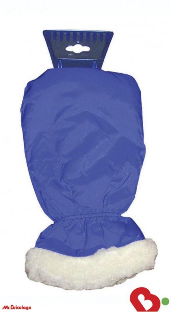 Почистване на колата до най-малкия детайл